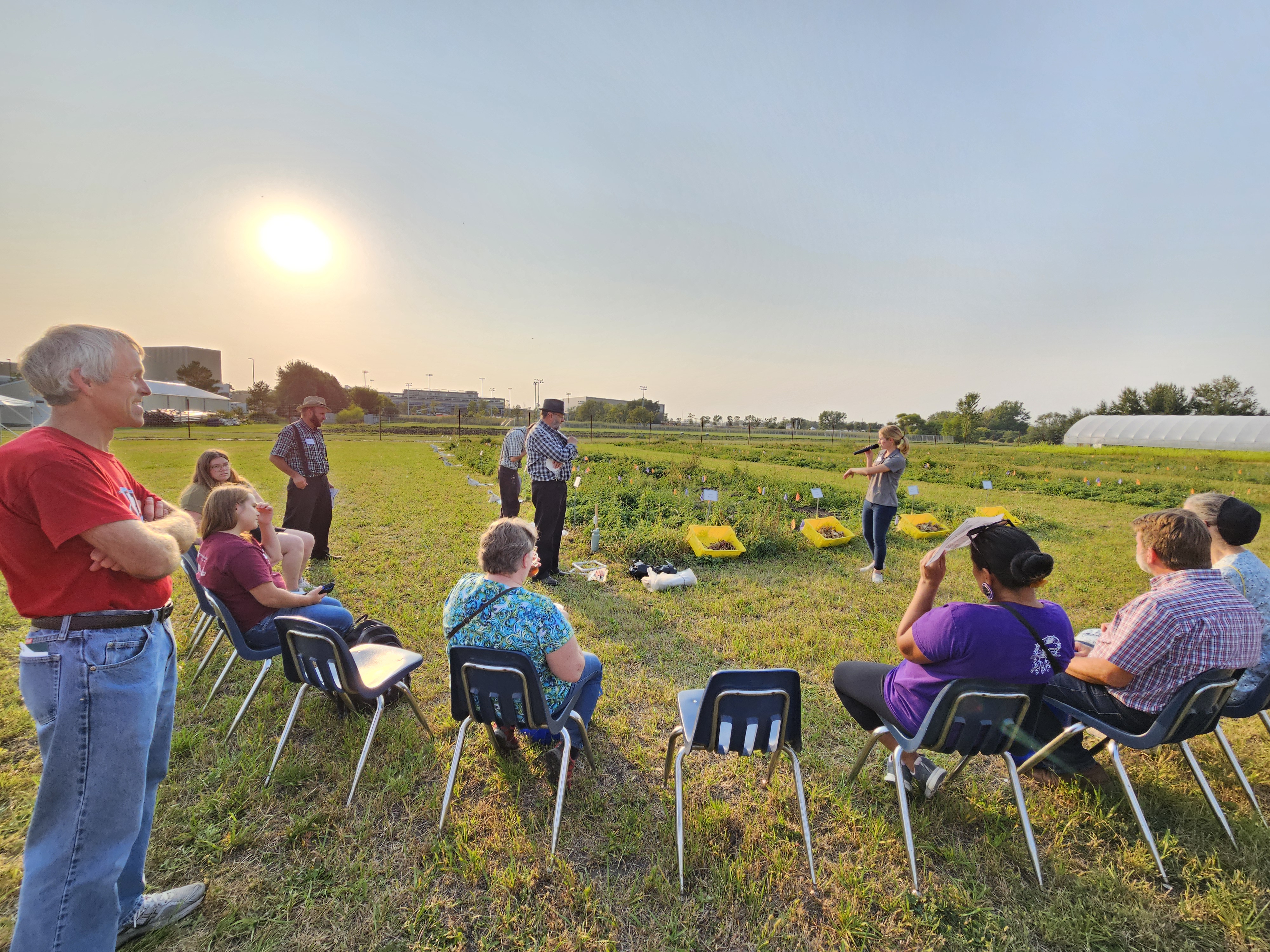 Field tour at the Specialty Crop Field Day