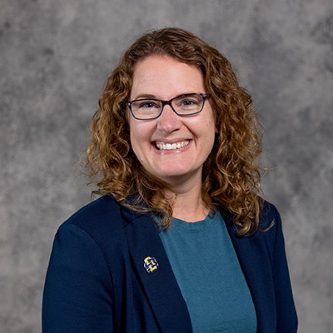 Professional headshot of Amanda Bachmann