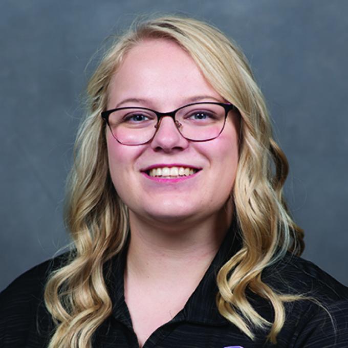 Professional portrait of Kira Gifford