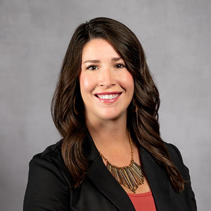 Professional portrait of Lindsay Moore