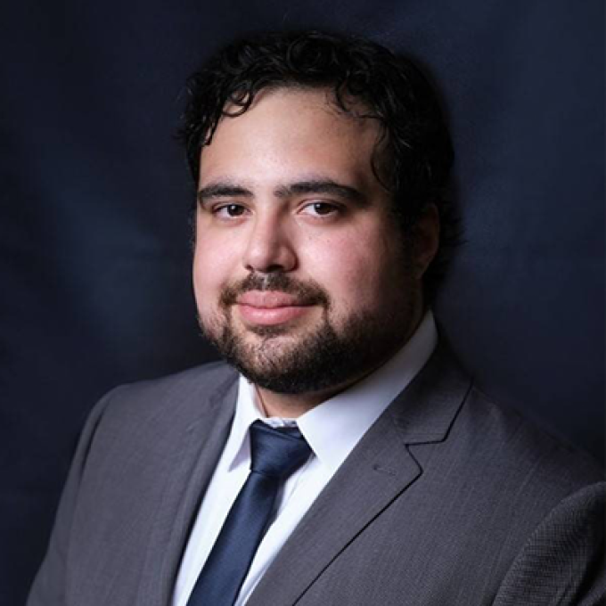 Professional portrait of Oscar Sarasty Miranda