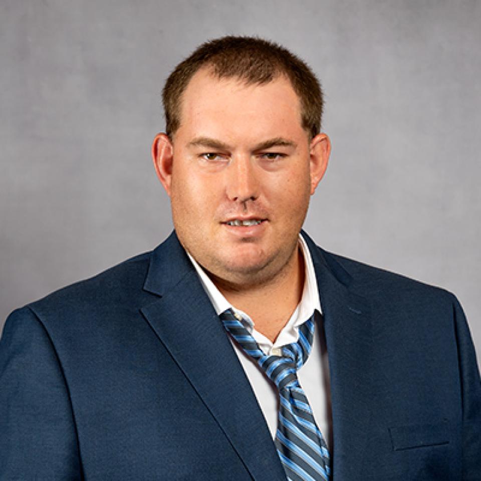 Professional portrait of Hans Klopp