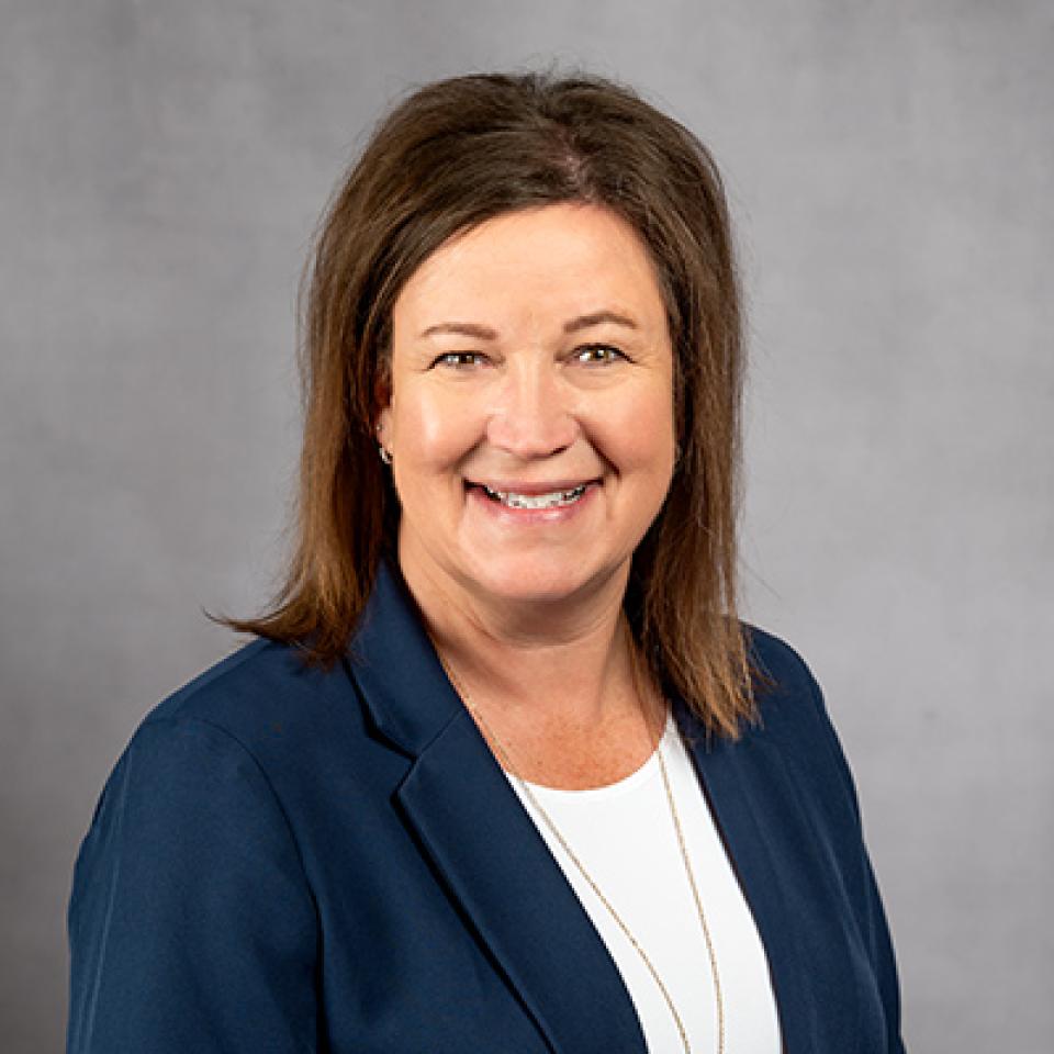 Professional portrait of Kellie Kolb