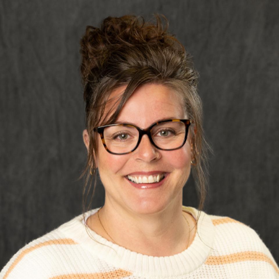 Professional portrait of LeeAnna Fitzgerald