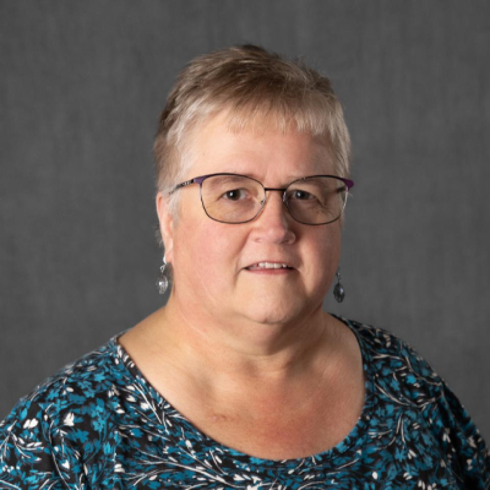 Professional portrait of Laurie Fritsch