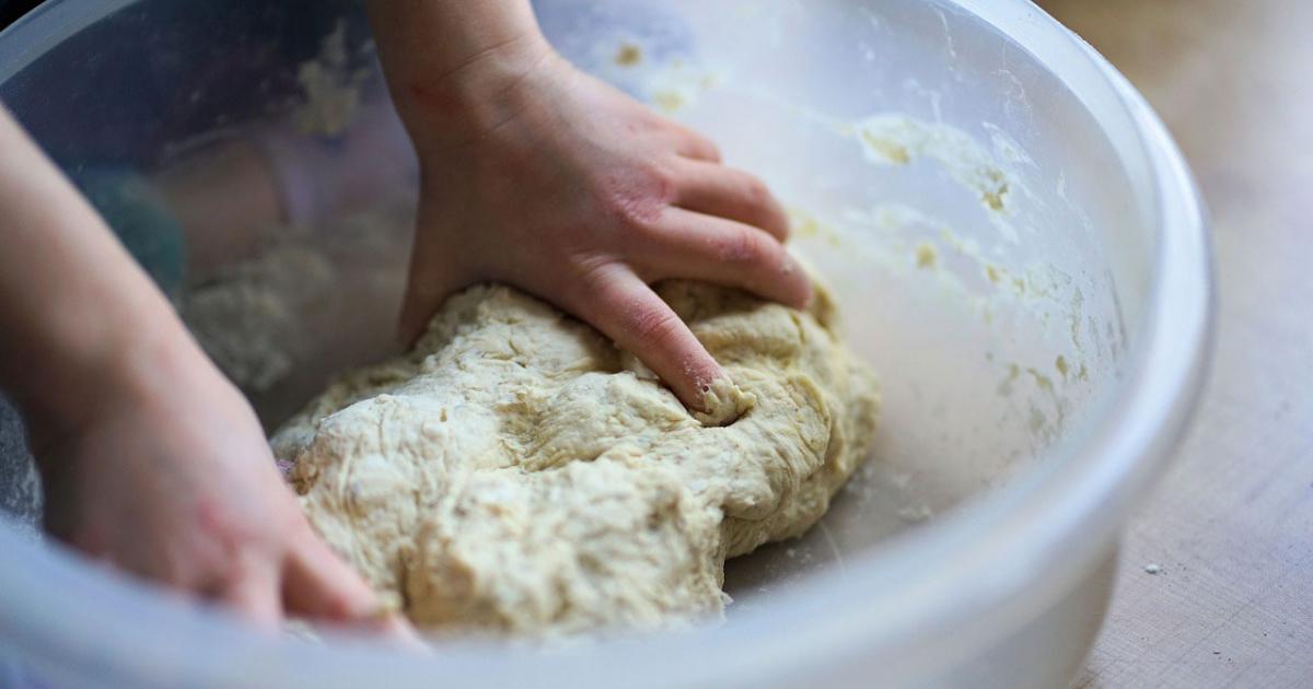 Hydrated Doughs and Batters How to Safely Handle Food Safety Risks