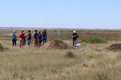 Group of rangeland soils day attendees in a field.