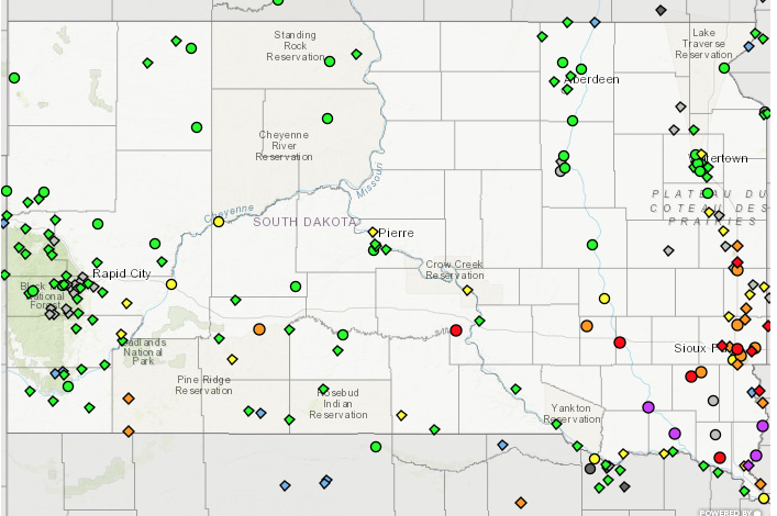 Map of South Dakota with colored dots indicating river stage levels.