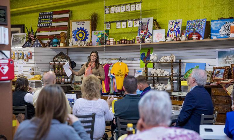 Sarah Calhoun presenting during a breakout session at the 2018 Energize! conference.