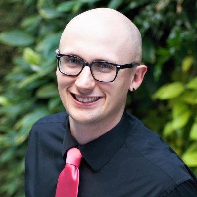 Headshot of Geb Bastian