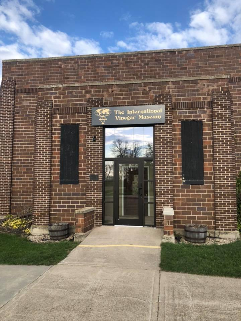 A picture of the entrance to the International Vinegar Museum in Roslyn, South Dakota