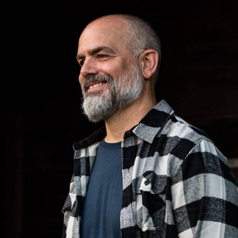 headshot of Michael Perry, Energize keynote speaker