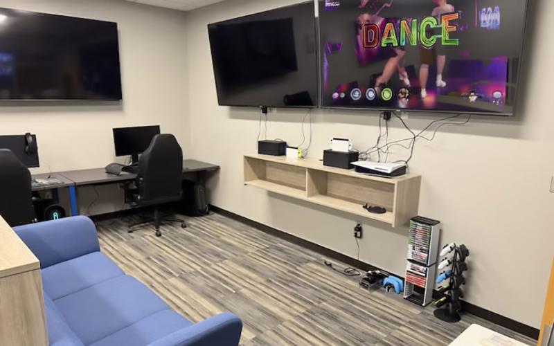 Dance video game on a monitor at the SDSU eSports lounge.
