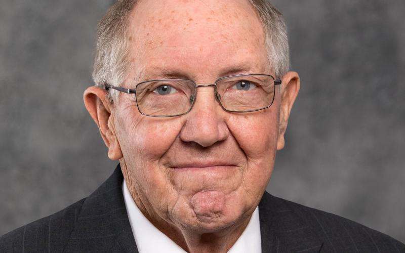 Headshot of Lawrence Vander Wal